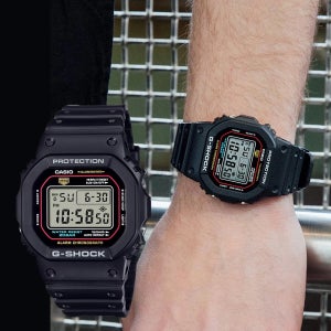 지샥 5600빨테 DW-5600RL-1DR 방수 전자시계