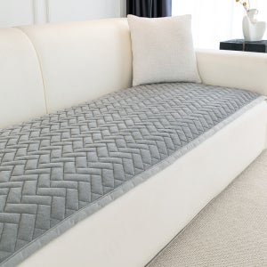 베오라 에센셜 극세사 쇼파패드 4인용 65x240cm 헤링본 누빔 매트 커버
