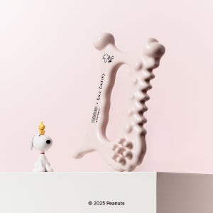 페이스팩토리 스누피 괄사 마사지기 얼굴 경락 팔뚝 다리 라인 관리 리프팅 (+피너츠파우치)