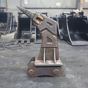 굴삭기 02 03 리퍼 버켓 바가지 리빠 디벨론 현대 볼보 얀마 구보다 히타치 코벨코