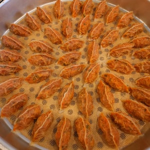 우아한만두 청주맛집 얇은 피 속이 꽉 찬 매운만두 미친만두