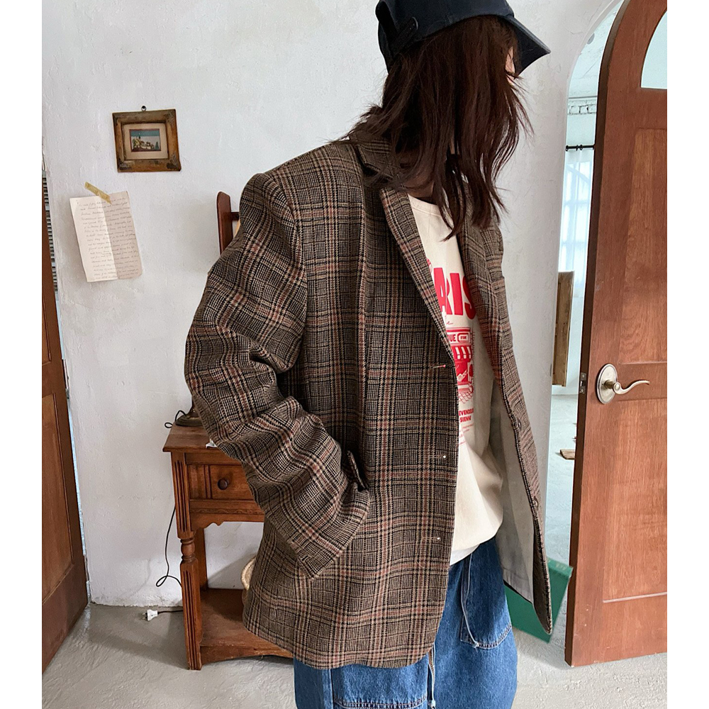 고급스러운 울 혼방 클래식한 테일러드 디자인 매니쉬한 무드 우디 체크 자켓 - 브라운