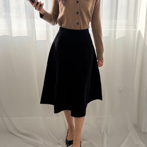 25FW 막스마라 LAZIO 비스코스 크레이프 얀 미디스커트 블랙 252130