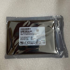 삼성 PM893 960GB MZ7L3960HCJR-00A07 SSD SATA2.5