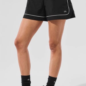 [국내배송] alo 알로 숏 팬츠 트레이닝 러닝 테니스 쇼츠 여성 반바지