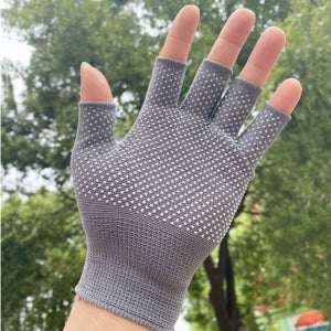 반장갑 엠보싱 편한 장갑 손가락 장갑 스포츠 운전 낚시 등산 여름 등산 작업용
