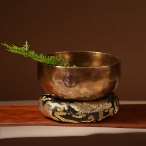 예찬 네팔 풀문 싱잉볼 7차크라 프리나 12cm 휴대용 힐링 타악기 명상 요가 소리치유