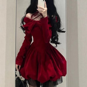 공주풍 크리스마스 파티룩 홀터넥 오프숄더 리본 포인트 빈티지 레드 드레스