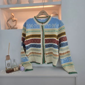 노르딕 가을 아가일 울혼방 라운드넥 카디건