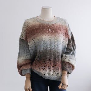 로이브 은은한 그라데이션 펀칭 와이드소매 루즈핏 울 니트