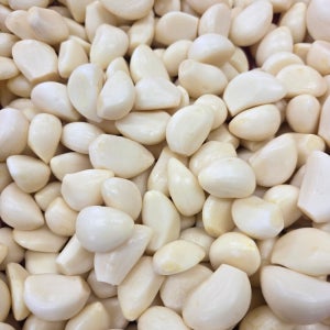 국산 깐마늘 1kg 국내산 꼭지 제거 마늘 소 중 대 500g 공장직영 김장 김치 영천