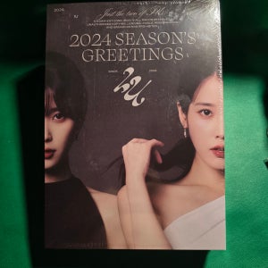 아이유 2024년 시즌 그리팅 - 미개봉