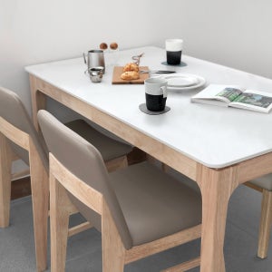 뉴텔라 내추럴 4인용 원목 포세린 세라믹 식탁세트 식탁+의자2+쿠션벤치1, 1400mm, 퓨어화이트