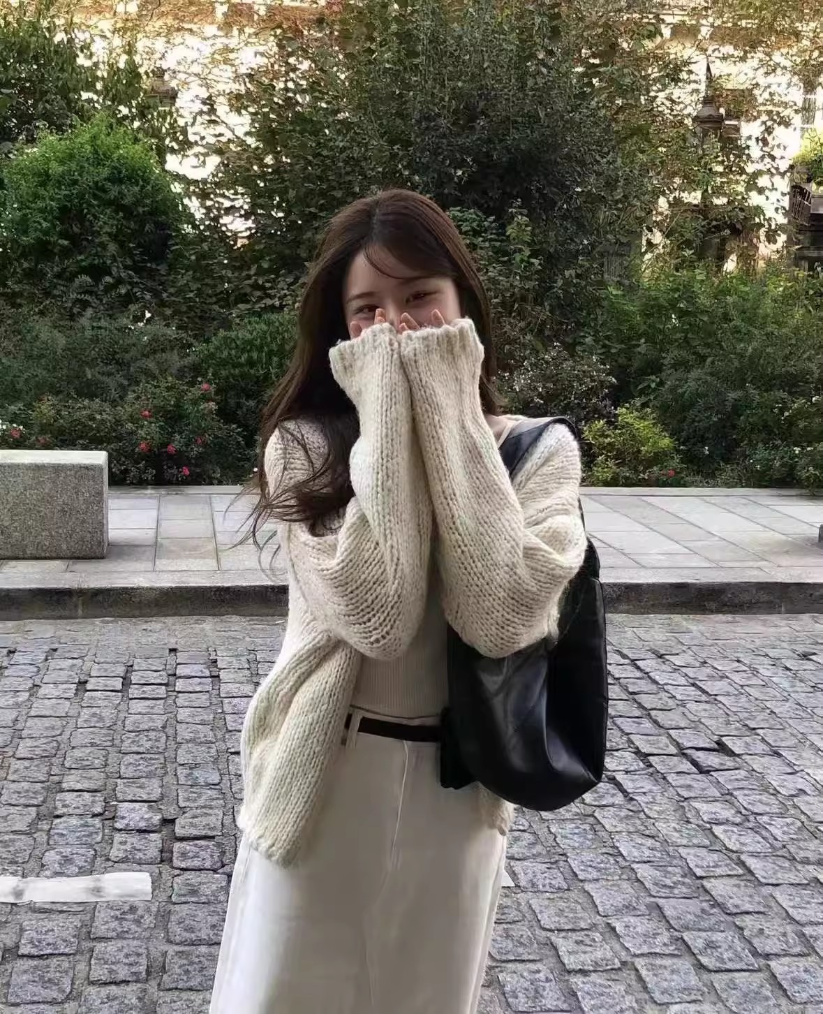 온스 V넥 핸드메이드 니트가디건 스웨터 여성재킷 1color