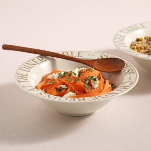 [디시위시] 시라쿠스 레터링 그릇 빈티지 레트로 카페 브런치 접시 쿠프 18cm, 브라운