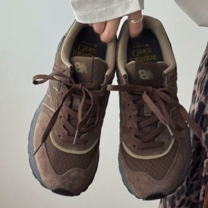 뉴발란스 574 레거시 코듀로이 스웨이드 브라운 스니커즈 U574LGBO 남녀공용 데일리슈즈