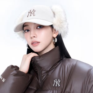 [MLB][카리나착용] 빈티지 퍼 이어플랩 캡 (3 COLOR)