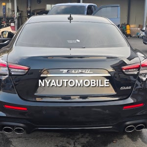 마세라티 기블리 트로페오 트리뷰토 룩 리어범퍼 바디킷 세트