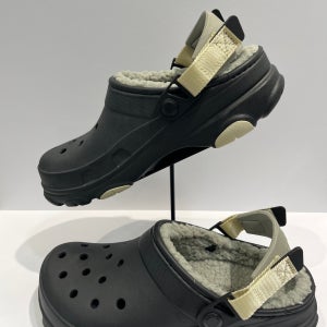 (국내매장판) 크록스 올터레인 라인드 클로그 블랙 207936-001 털크록스 털신 방한화