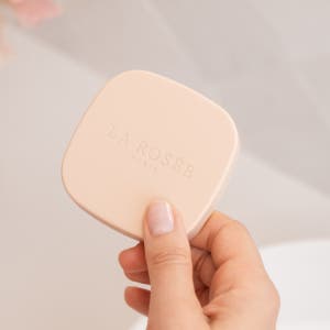 라로제 스킨케어 컴팩트 파우더 케이스