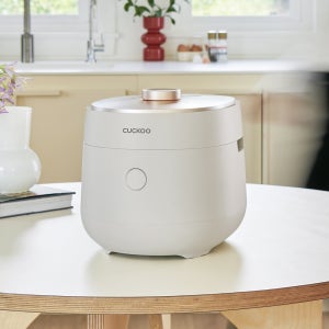 쿠쿠 트윈프레셔 마스터셰프 저당밥솥 사일런스 오브제 10인용 CRP-OHNLLR1010FGW