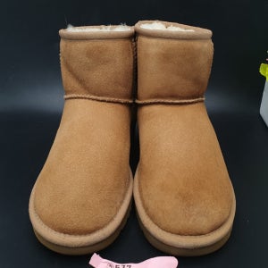 어그 세탁 스웨이드 부츠 슬리퍼 세탁 기름 물 얼룩 제거