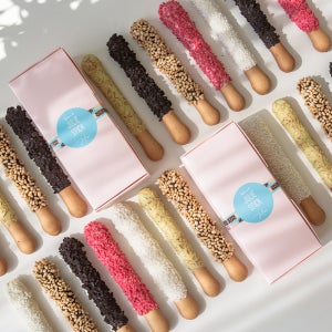 줄리 스틱-수제 초코 막대 과자 쿠키 완제품 수능 수험생 응원 선물 세트 두바이 초콜릿