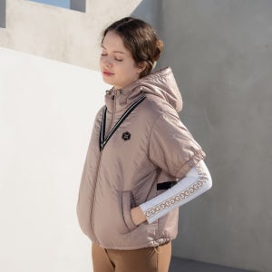 겨울 여성골프잠바 조끼 패딩베스트 반소매 풀집업 사선브이 반팔 패딩 후드 골프집업