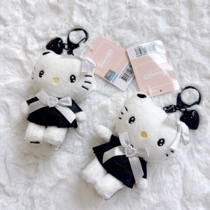 헬로키티 블랙하트 키링 인형 산리오 가방고리 8cm 블랙