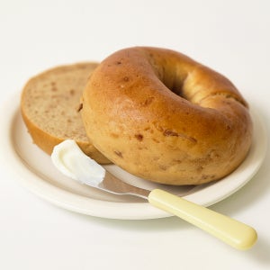 홀위트데이 어니언 저당 통밀 베이글 고단백 베이글 단백질 빵 120g, 3개