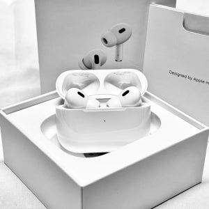 Apple 에어팟 프로 2세대 라이트닝 이어팟 블루투스 이어폰 USB-C