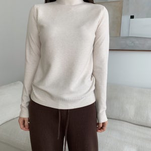 [SALE] 나인콥 나인 이너 모크넥 반폴라 니트