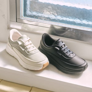 [슈퍼특가] 손 안 대고 신는 바로인 카리노 캐주얼 발볼넓은 발편한 워킹화