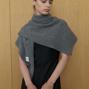 허깅 삼각 울 숄 머플러_4컬러 (L253MMF010)