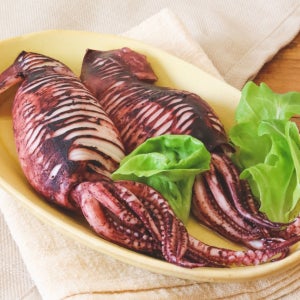 [최저가]아이엔씨푸드 국내산 부산 손질 오징어 통오징어 오징어통찜 오징어순대 3마리 500g 이상