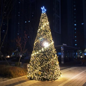 성탄절트리렌탈 3m 5m 7m 광장 대형쇼핑몰 특수트리 조명설치