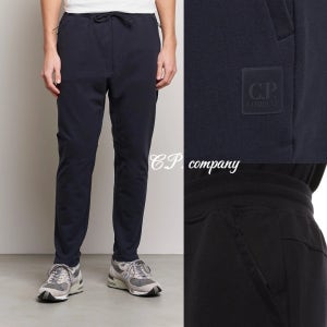 CP컴퍼니 바지 패치와펜 남성 조거팬츠 14CMSP062A 006452W