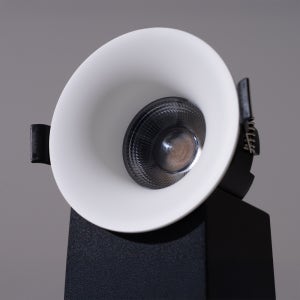 루미앤홈 75mm(3인치) 10W 집중형 LED 아름 COB 다운라이트 DC타입 플리커프리 기본형