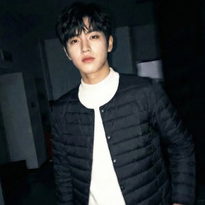 남자 경량 초경량 오리털 경량패딩자켓