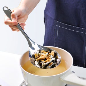 키친유 스텐 304 스키머 타공 그물 튀김 국자 뜰채 건지기 서빙 스푼 기름 국수 건지개