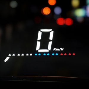 자동차HUD 헤드업디스 HUD장치 차량용OBDHUD GPS겸용 차게이지 차hud