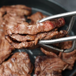 구이용 한입 안심 200g x 3팩 (3-4인분) 초이스등급 소갈비살 살치살 소고기 식단