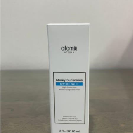 애터미 선크림 화이트 60ml(SPF50+) (30개마다부과)