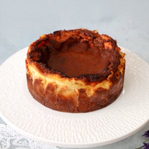 에프트리 바스크 치즈 케이크 1호 750g 꾸덕 촉촉한 냉동 택배 케익