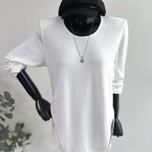 유넥 어깨패드 루즈핏 기모티셔츠 25W