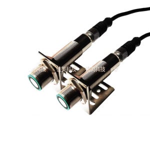 초음파 수위 센서 비접촉 물높이 게이지 거리 측정기 몽땅 1000mm 아날로그 출력 0-10V