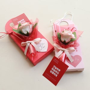 따뜻한 고백의 순간 러브 피스 플라워 + 빼빼로1개입