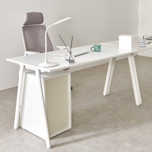 스칸디무드 커렌트 게이밍 컴퓨터 책상 1200x700mm, 오크