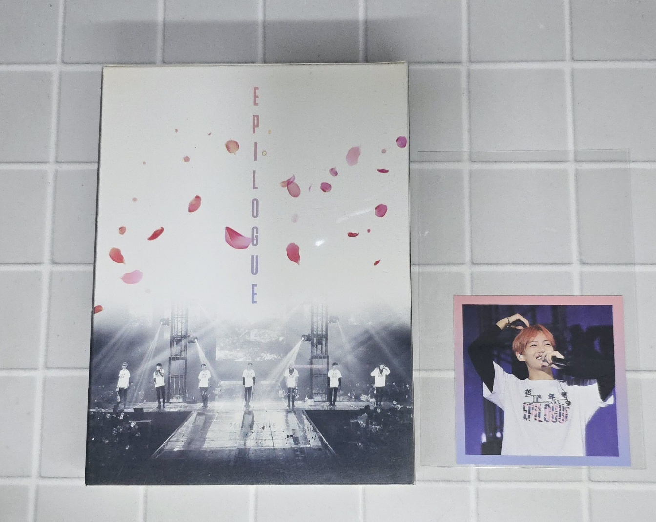 방탄소년단 화양연화 DVD 뷔 포토카드 포함 BTS HYYH ON STAGE DVD