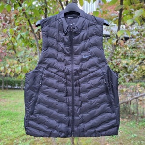 [나이키] 써마 핏 ADV 리펠 다운 러닝 베스트 남성 오리털 패딩 조끼 블랙 네이비 2종
